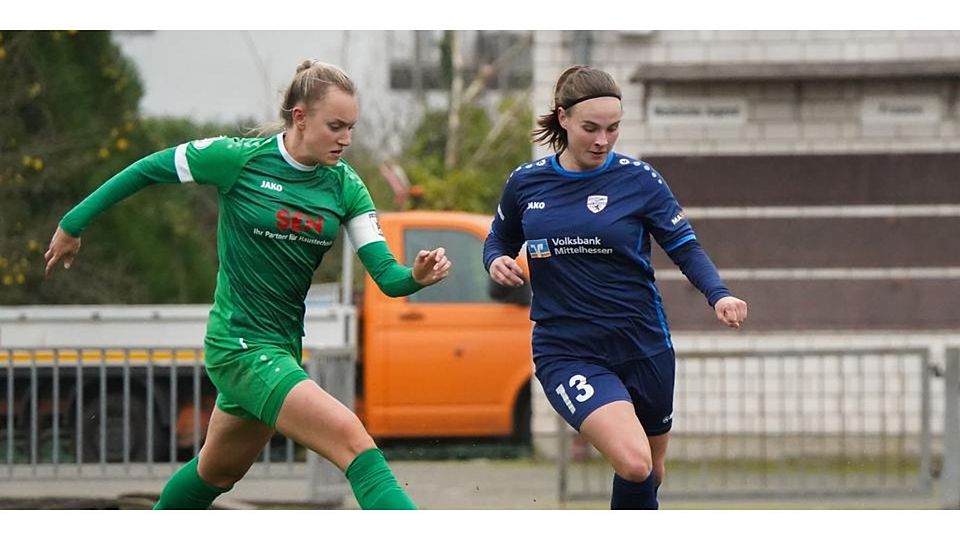 Macht in der 80. Minute den Deckel drauf: Paula Gies vom FSV Hessen Wetzlar (rechts). Macht in der 80. Minute den Deckel drauf: Paula Gies vom FSV Hessen Wetzlar (rechts). © Isabel Althof