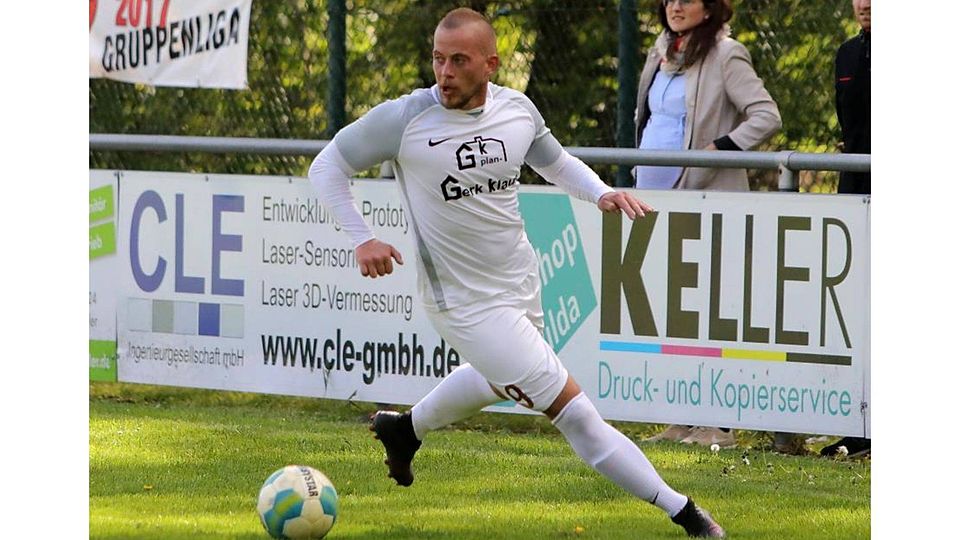 Spielertrainer Denis Erovic ist zufrieden mit dem bisherigen Saisonverlauf seines SV Müs in der Gruppenliga Fulda, befürchtet aber, dass die Krönung ausbleibt. 	Foto: Görlich
