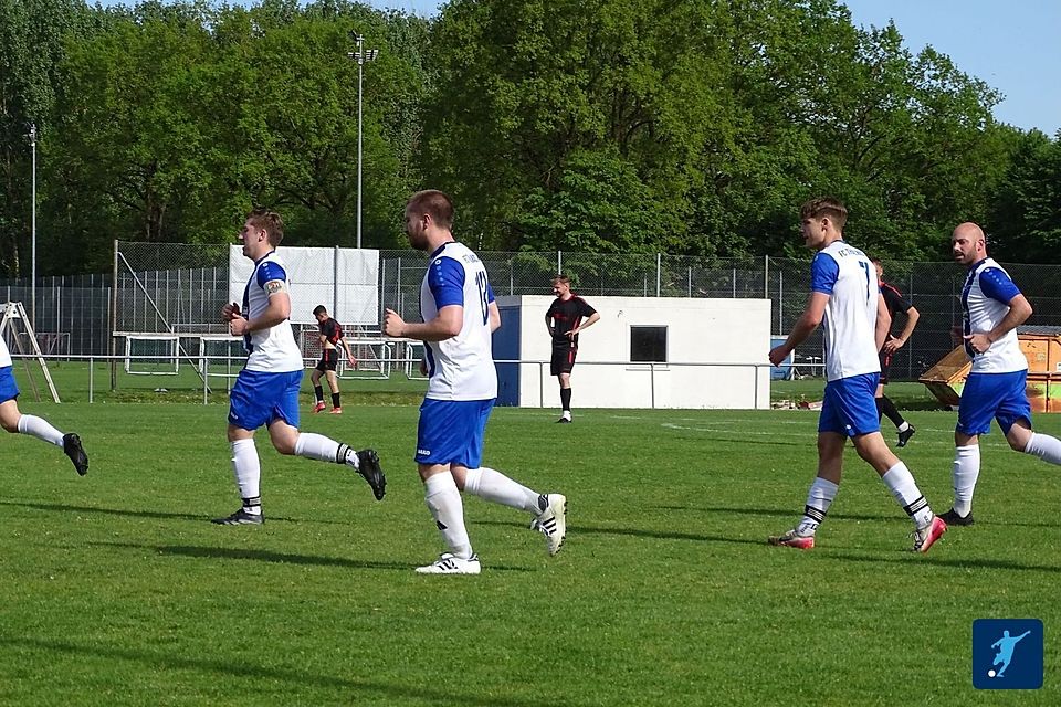 Die Roosters dürfen sich über den Klassenerhalt im zweiten Kreisklassenjahr freuen