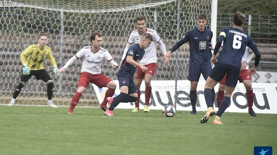 Just nach dem zweiten Saisonsieg muss auch der FSV Salmrohr in der Oberliga coronabedingt eine längere Pause einlegen - mindestens bis Ende des Monats. 