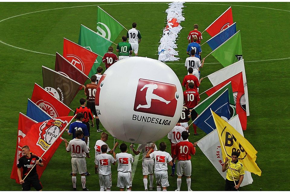 Die Spielansetzungen der Bundesliga und 2. Bundesliga bleiben für das kommende Wochenende unverändert. Foto: Getty Images