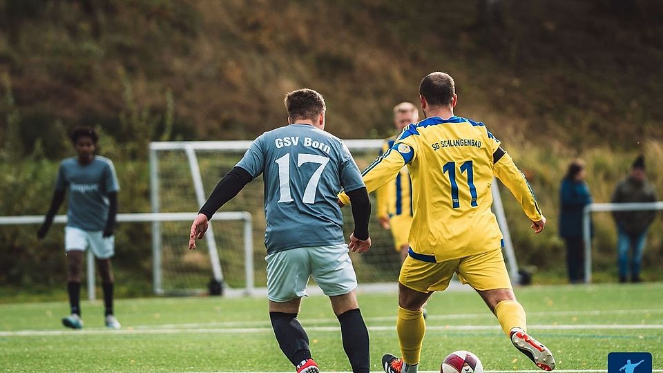 Der GSV Born und die SG Schlangenbad II stecken noch tief im Abstiegskampf der B-Liga.