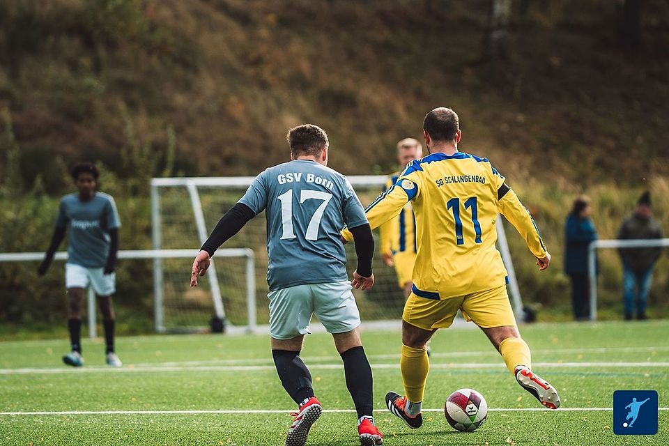 Der GSV Born und die SG Schlangenbad II stecken noch tief im Abstiegskampf der B-Liga.