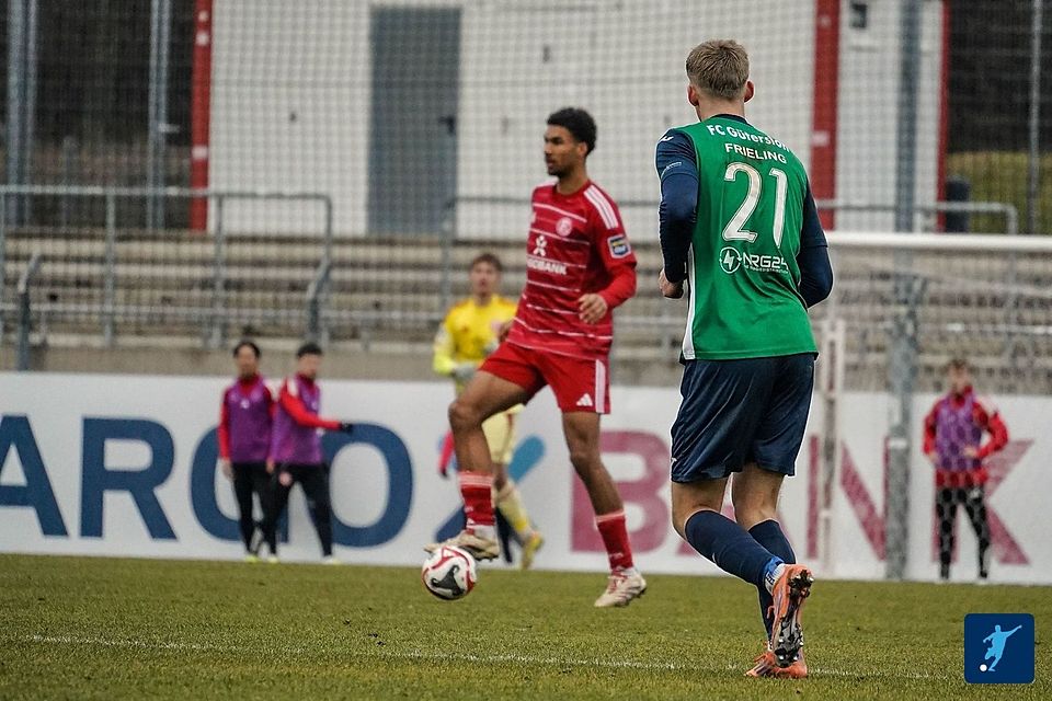 Der FC Gütersloh hat in Düsseldorf die Punkte mitgenommen.