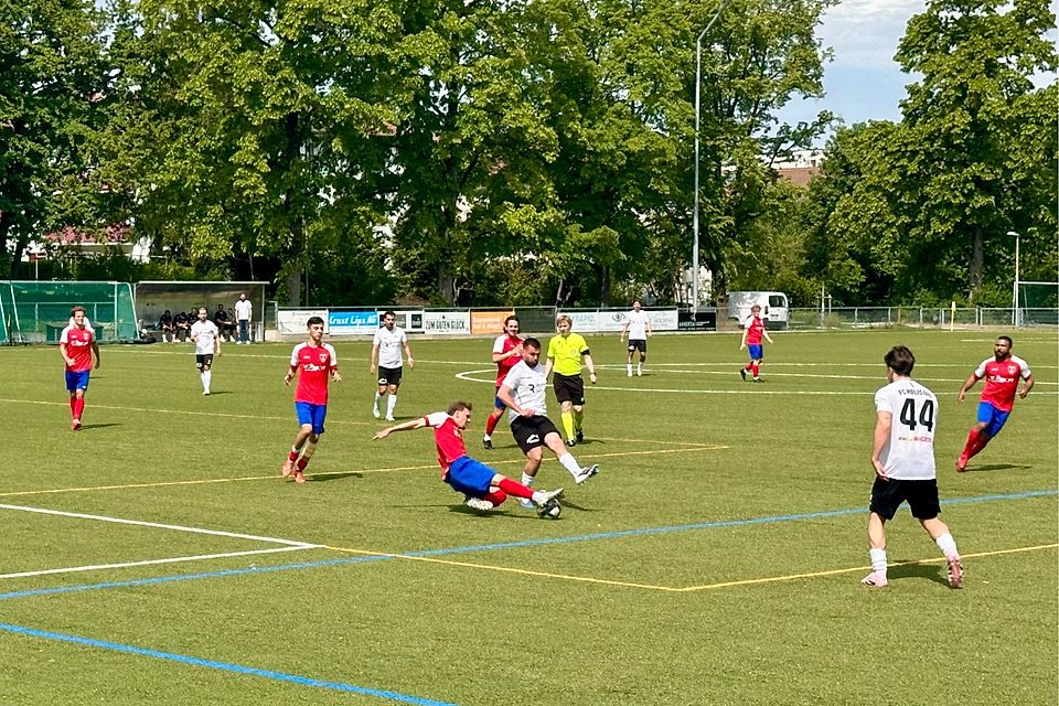 Wiedikon kann Adliswil nicht stoppen und muss sich mit 1:3 geschlagen geben.