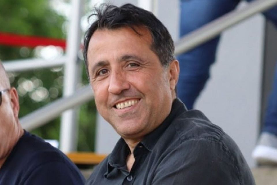 Hertha 03 Präsident Kamy Niroumand