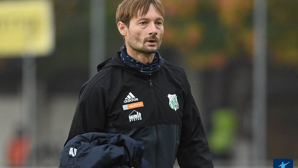 Martin Oslislo wird seine Trainertätigkeit bei der SpVgg Osterhofen vermutlich mit der Rückkehr in die Landesliga abschließen können 