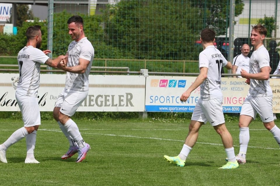 Um sich auch am letzten Spieltag zu freuen, brauchen die Spieler vom FC Wolfenweiler-Schallstadt nicht nur einen Sieg gegen Stegen sondern auch Schützenhilfe aus Laufenburg und Hausen. 