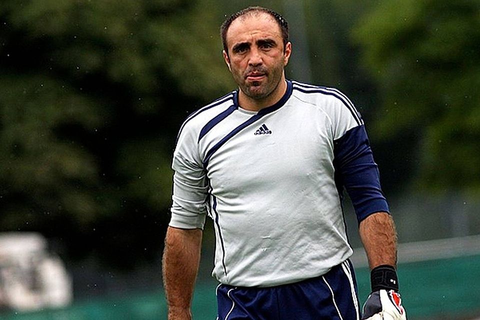 Nürnbergs Spielertrainer Turgay Karali wurde mit vier Spielen Sperre bestraft. F: Wagner