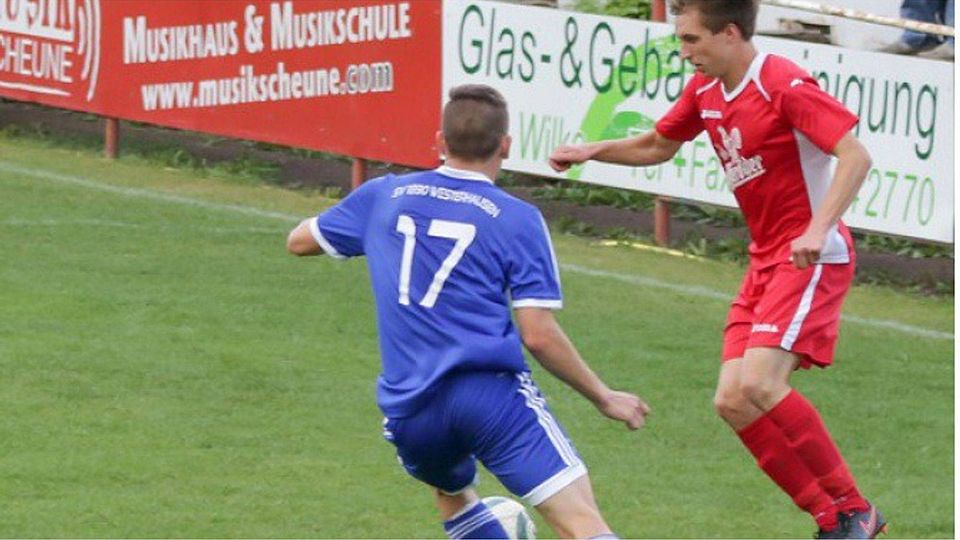 Westerhausens Oliver Dolch hatte einen großen Anteil am Punktgewinn, der Youngster bereitete den ersten Treffer vor und erzielte den zweiten selber. F: Heymann