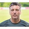 Trainer Frank Haidinger vom FC Fürth geht mit Optimismus in die neue Gruppenliga-Saison.   Foto: Thomas Gierth