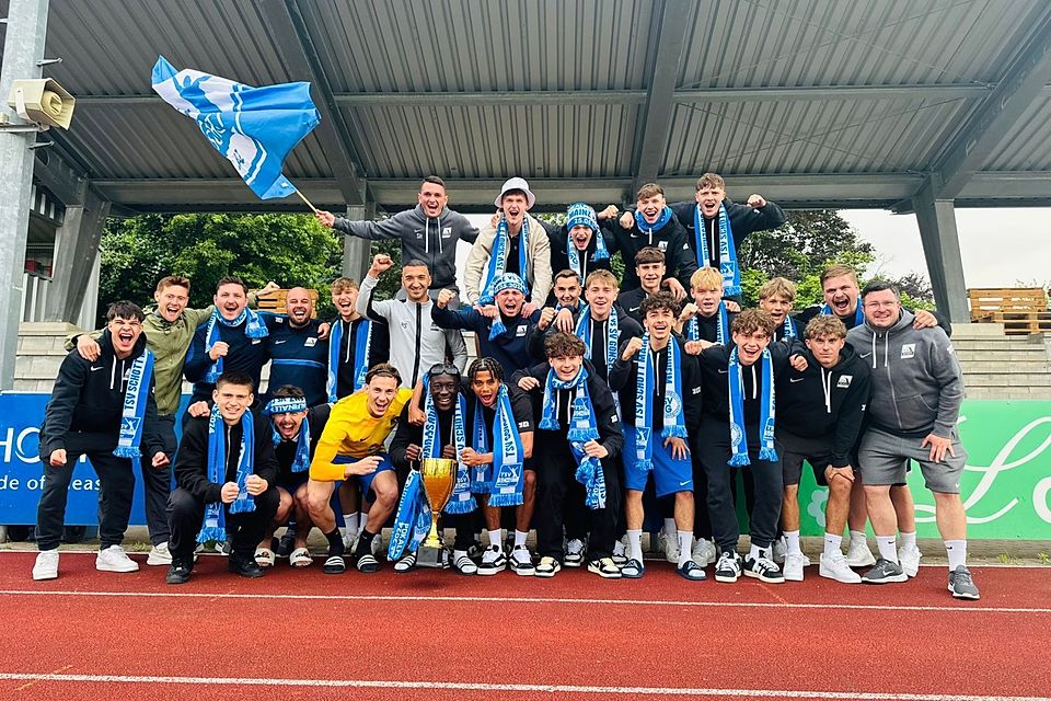Nach der Meisterschaft kann die A-Jugend des TSV Schott Mainz auch die neu gegründete DFB-Nachwuchsliga schaffen