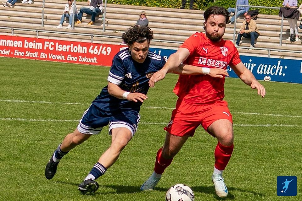 Schlusslicht Brünninghausen (in Blau) konnte in Iserloh die Aufholjagd nicht fortsetzen.