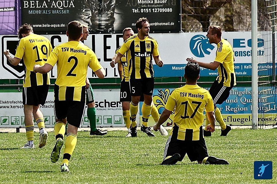 Wieder mittendrin und mit besten Chancen auf den Klassenerhalt ist der TSV Massing. Es bleibt aber bis zum Schluss hochspannend. 