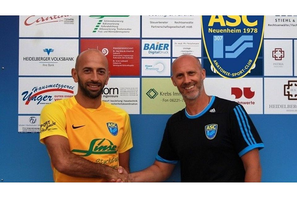 Ugur Beyazal (l.) fungiert ab sofort als spielender Co-Trainer von Alex Stiehl.