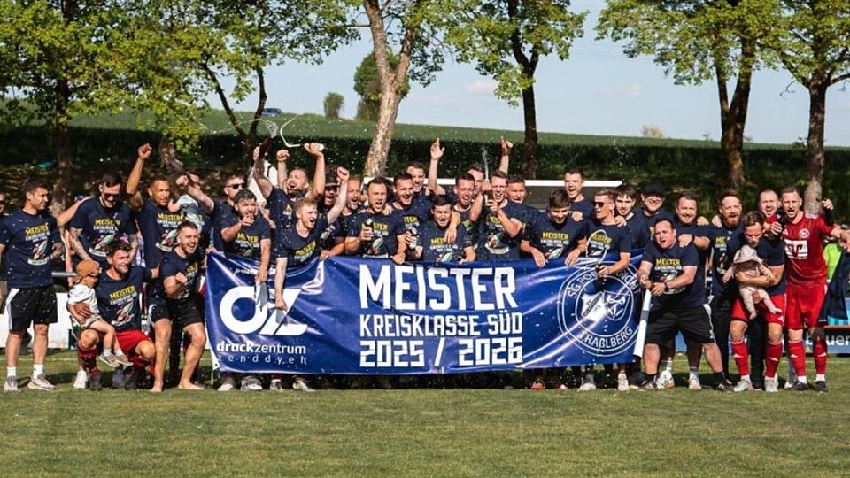 Im zweiten Jahr ihres Bestehens sichert sich die SG SVL Traßlberg/SV Michaelpoppenricht nach einer beeindruckenden Spielzeit die Meisterschaft in der Kreisklasse Süd und damit den Aufstieg in die Kreisliga.