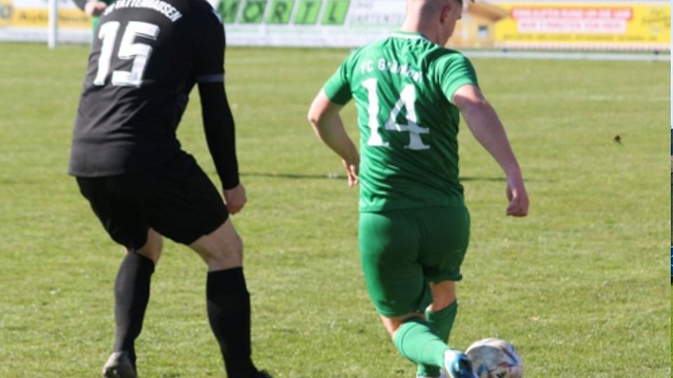 Sebastian Eßer (r.) trifft heute auf seine ehemaligen Mitspieler