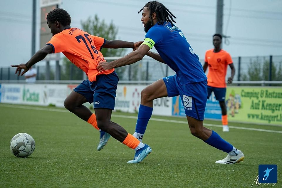 Itzig (in blau) bietet sich die Chance, den direkten Anschluss an Platz 2 herzustellen