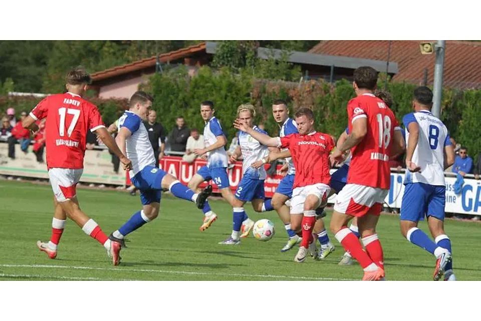 Im Hinspiel gegen den 1. FC Kaiserslautern II war Jakob Friedrich (Zweiter von links) einer der besten Gau-Odernheimer. Im Rückspiel fehlt der Abwehrchef verletzungsbedingt.    Archivfoto: Axel Schmitz/pakalski-press
