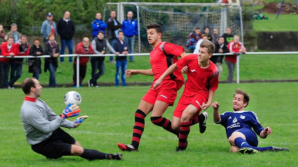 Torwart Steffen Kreis ist überwunden. F: Weindl