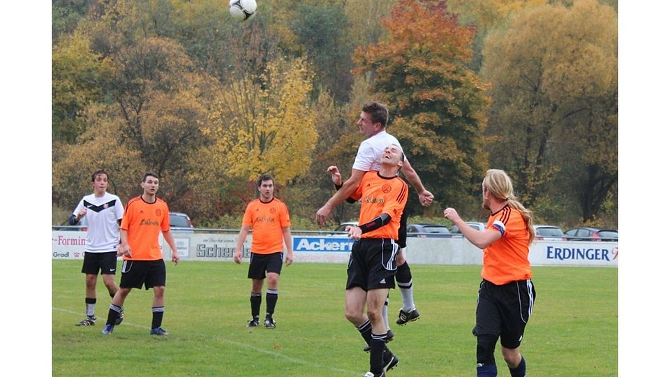 Der SC Eschenbach II und der FC Tremmersdorf/Speinshart trennten sich 1:1. Foto: Thomas Schraml
