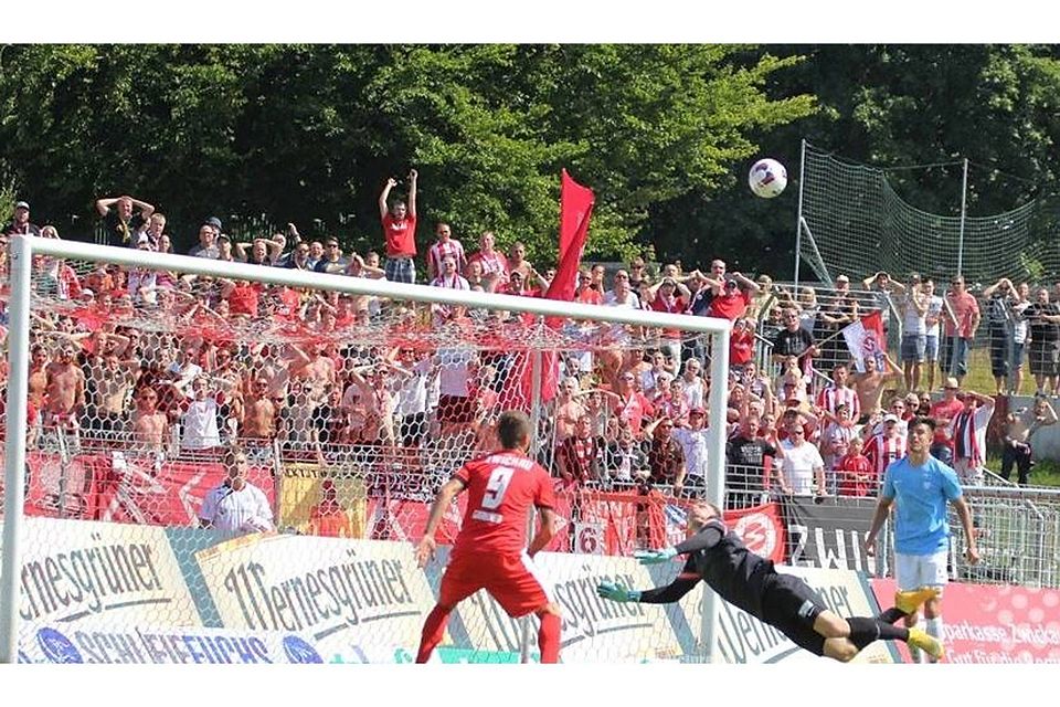 Im Spitzenspiel des 10. Spieltags der Regionalliga Nordost ist der Berliner AK (3.) beim FSV Zwickau (1.) zu Gast. Foto: FSV Zwickau