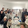 Statt einer Trainingseinheit besuchte der FC Pipinsried geschlossen ihren verletzten Kapitän Simon Rauscheder im Krankenhaus.