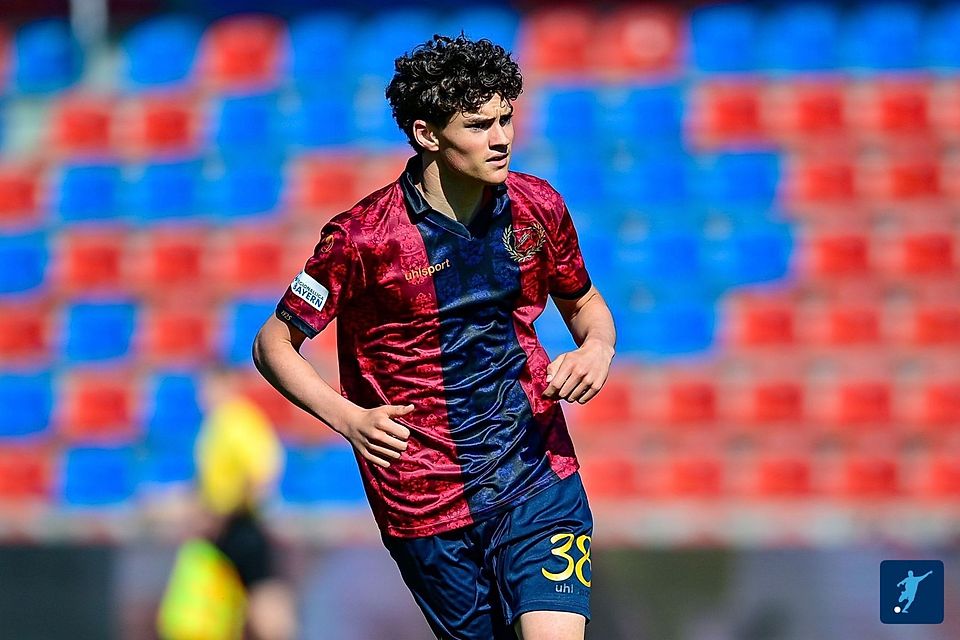 Debütierte im Alter von 16 Jahren und 56 Tagen in der Regionalliga Bayern: Constantin Strunz.