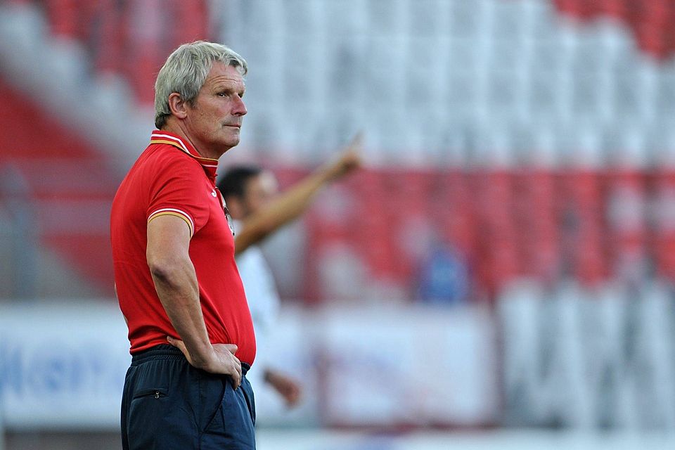 \"Steps\" Groß zog selbst die Reißleine und legte das Amt als Cheftrainer  nieder.   F: GES- Sportfoto