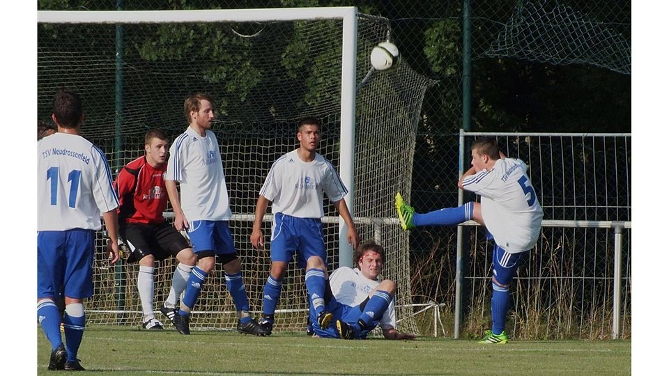 Die zweite Mannschaft des TSV Neudrossenfeld setzte sich gegen die \"Zweite\" der SpVgg Bayreuth mit 4:0 durch  F: Sebastian Kastner