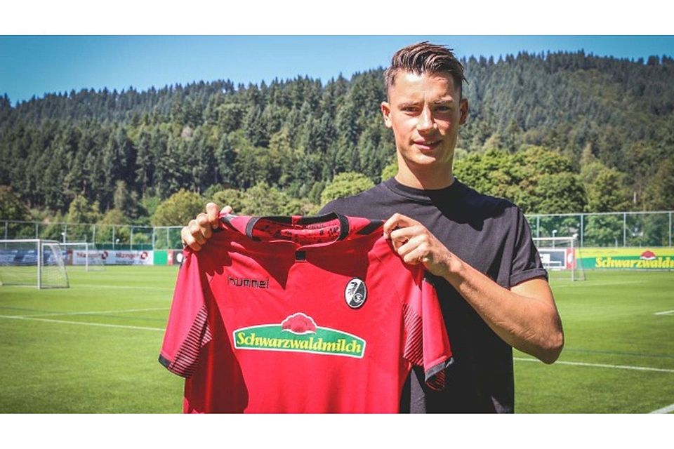 Robin Koch, der zwischen 2009 und 2015 bei Eintracht Trier gespielt hat, ist beim SC Freiburg als Neuzugang vorgestellt worden. Foto: SC Freiburg