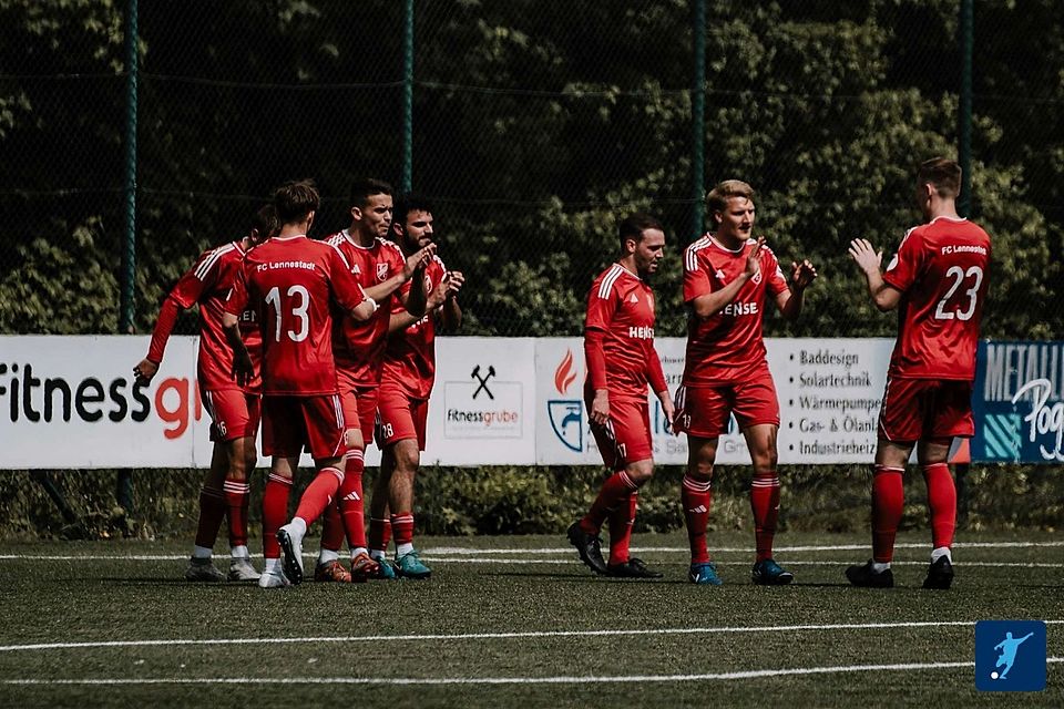 Der FC Lennestadt feierte einen Last-Minute-Sieg.