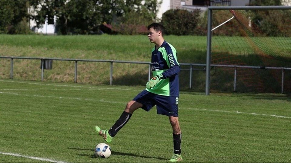 Torhüter Dennis Kraus (Ohmes/Ruhlkirchen) hielt zwar einen Elfmeter, konnte die Niederlage der FSG bei Ober/Ohmen/R/U aber nicht verhindern.