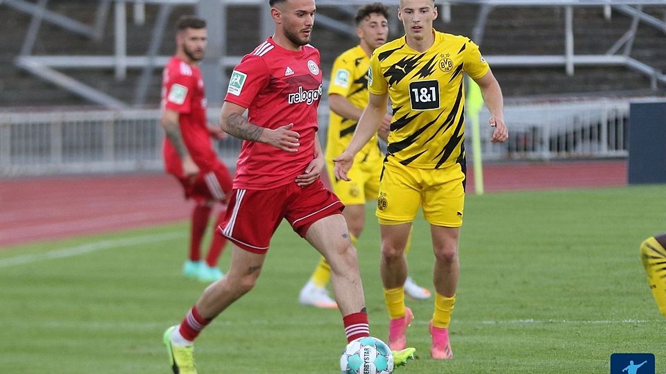Oktay Dal (links) wechselt zum Wuppertaler SV.