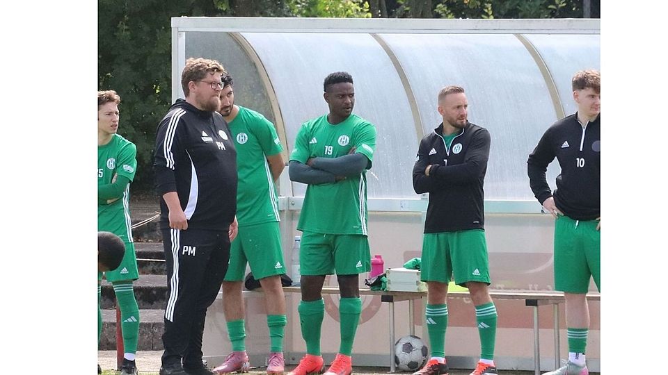 Harsefelds Trainer Patrick Matthes ist auch mit dem Punkt zufrieden.