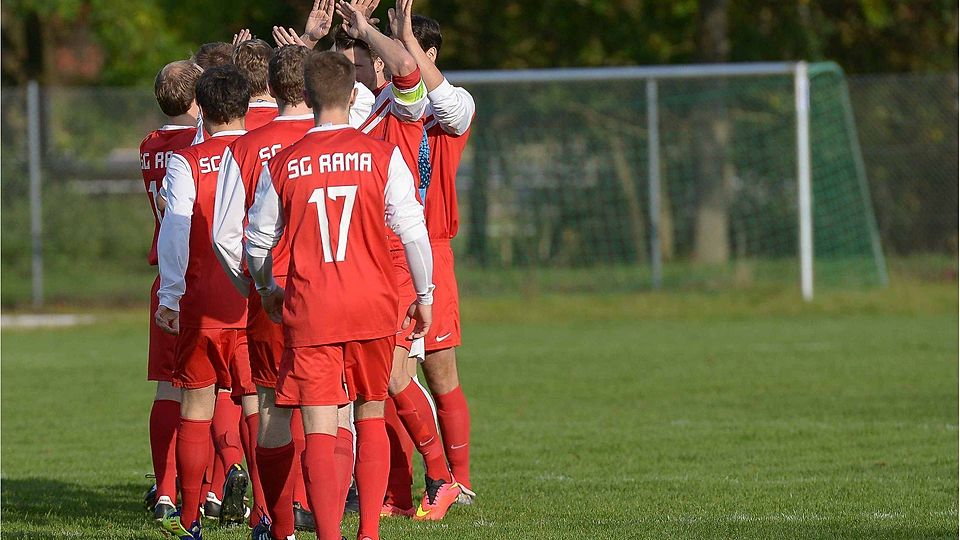 Scheinbar nicht zu stoppen - die Spieler der SG Ra/Ma. Archivfoto: Klein.