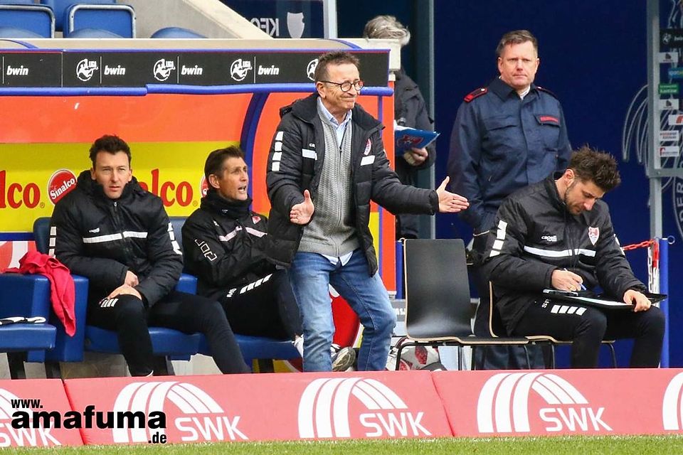 2019 war Norbert Meier zwischenzeitlich Trainer des KFC Uerdingen. 