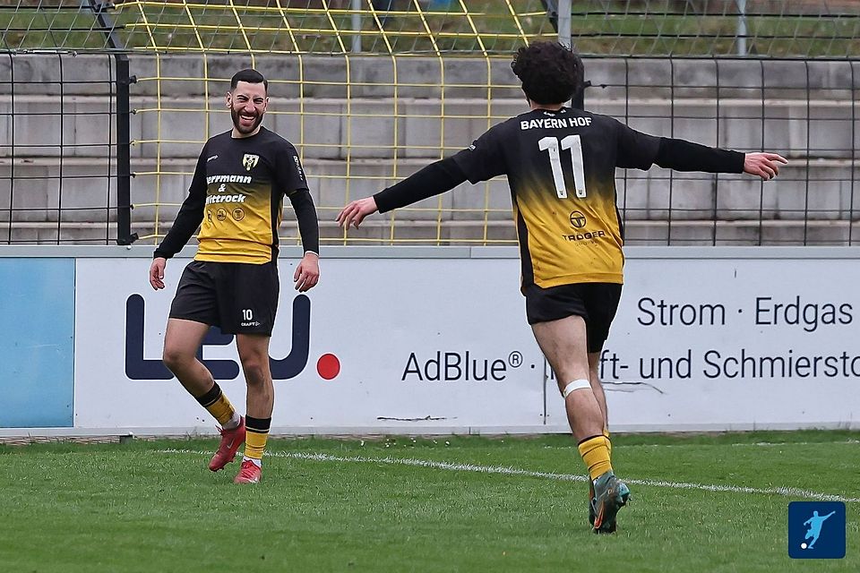 Mit einem Doppelpack setzte Spielführer Kaan Gezer (links) den freudigen Schlusspunkt. Mit einem Doppelpack setzte Spielführer Kaan Gezer (links) den freudigen Schlusspunkt.