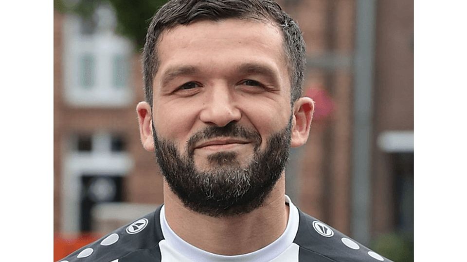 Das ist Emre Köksal.