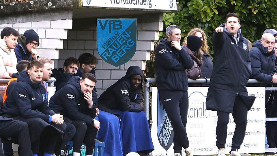 Die Stimmung beim Trainer und der Mannschaft ist gut.