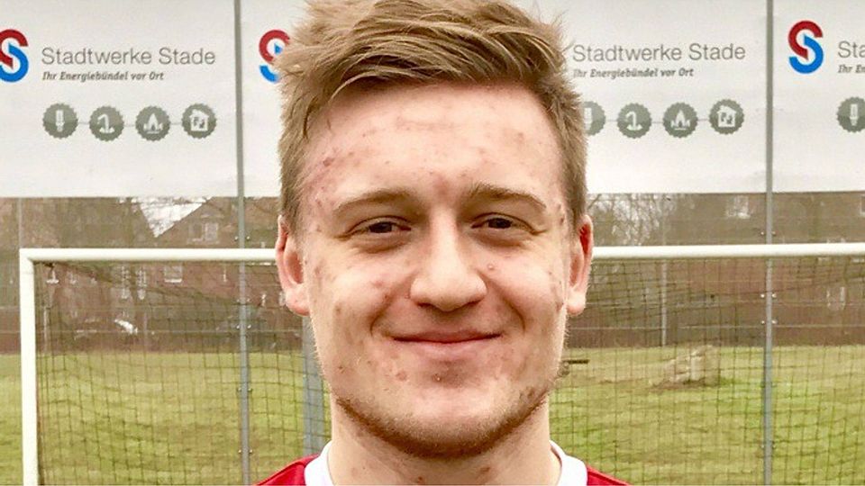 Nils Krüger flog bereits nach 20 Minuten vom Platz.