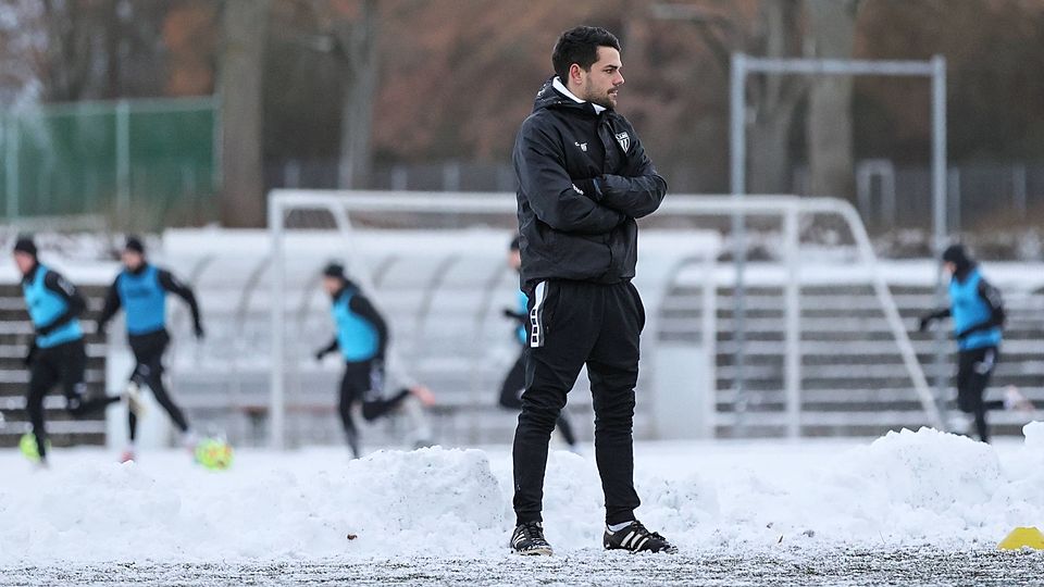 Bei tiefwinterlichen Verhältnissen haben Victor Kleinhenz und seine Schweinfurter die Vorbereitung aufgenommen. Was geht noch für die Schnüdel in einer bisher vermurksten Saison? 