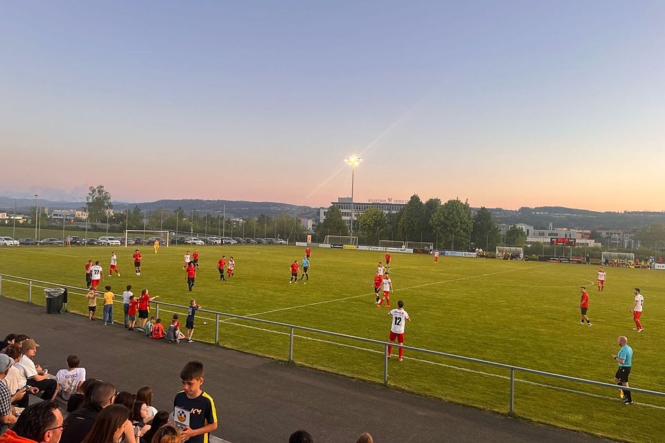 Der unterklassige FC Volketswil setzte sich gegen Seuzach durch.