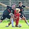 Altenstrasser (links), da Silva-Freundorfer und die Fortuna Regensburg jubelten in Neumarkt.