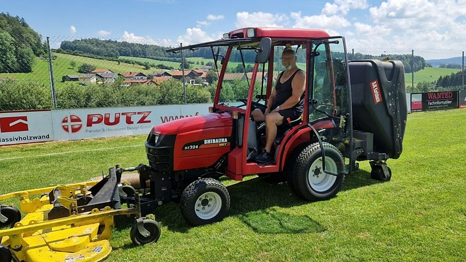 "Benzin" so, wie man ihn in Karlsbach kennt.