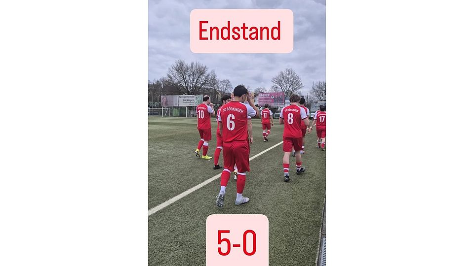 Die Mannschaft des SC Böckingen macht sich auf den Weg in die Kabine 