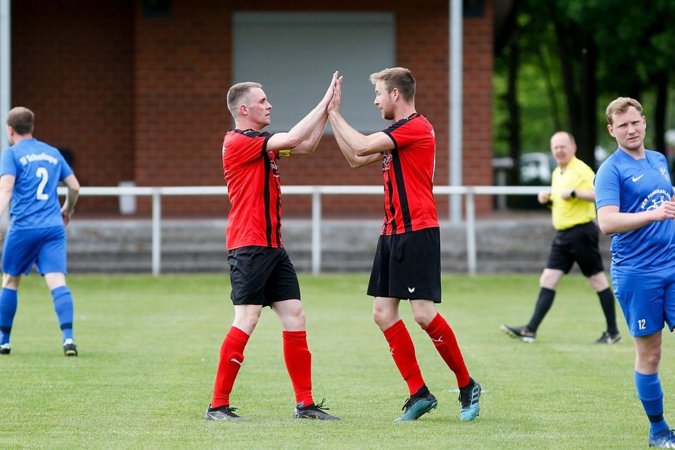 VfL Herzlake II kann den FC Wesuwe im direkten Duell am kommenden Spieltag in die 2. Kreisklasse schießen.