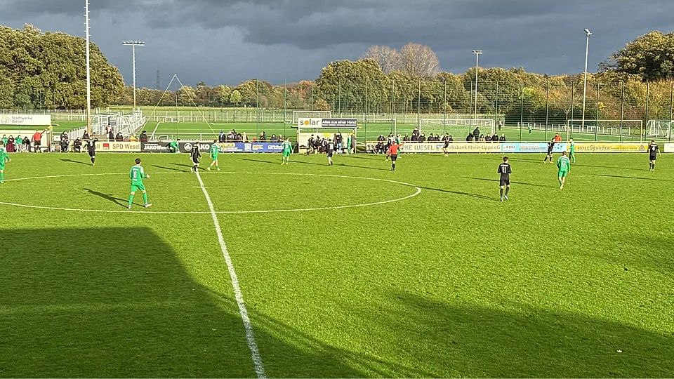 Ein offener Schlagabtausch am Molkereiweg zwischen PSV Wesel und dem SV Budberg.