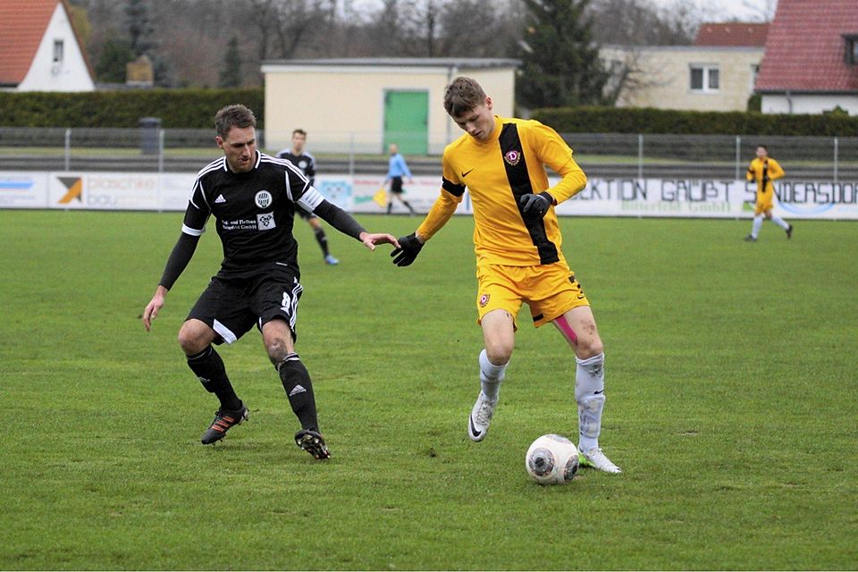 F: Kölbel Dynamo im Spiel gegen Sandersdorf
