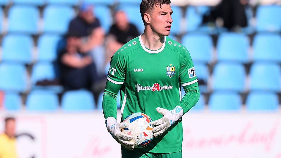 Daniel Adamczyk wird neuer Torhüter beim FV Illertissen.